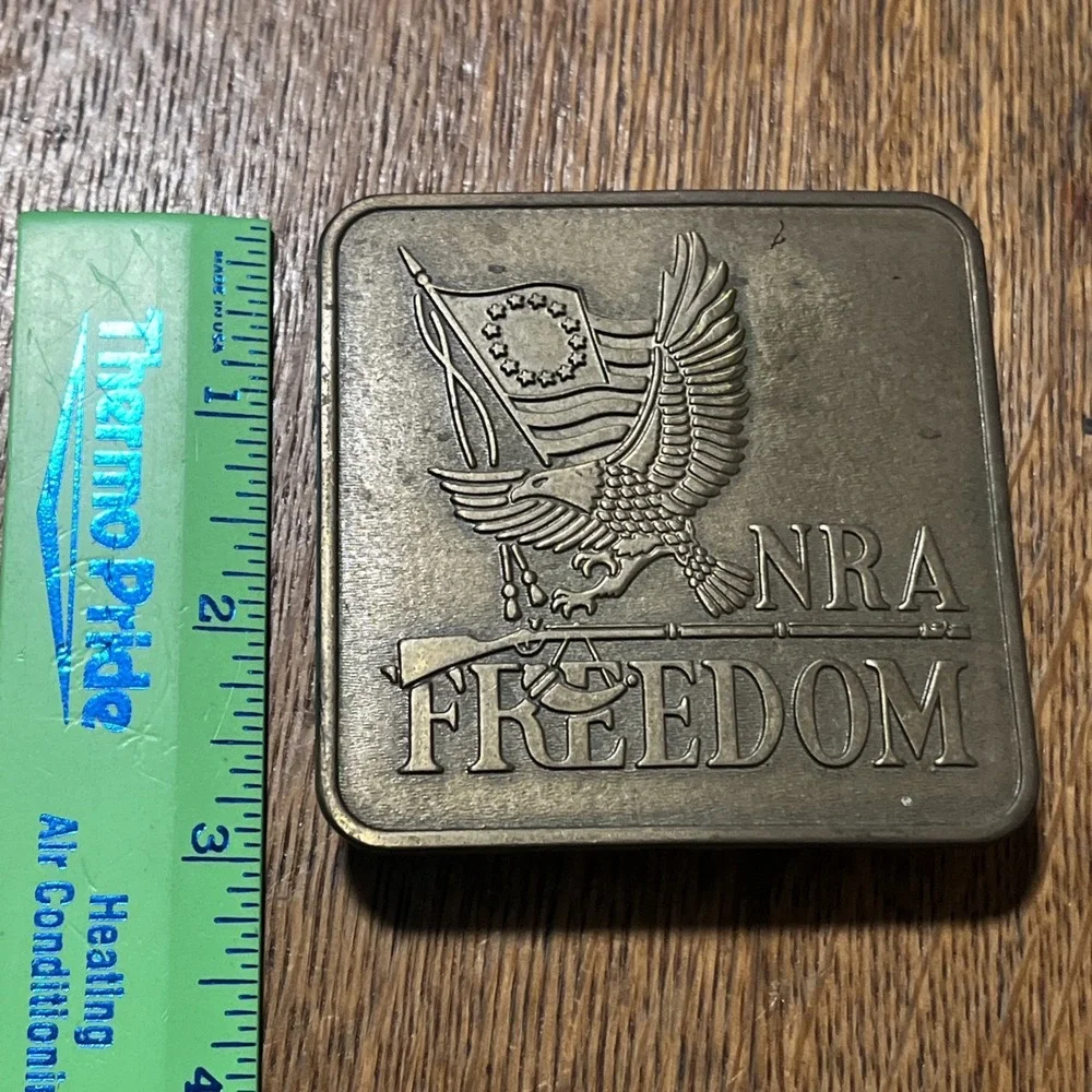 VTG 1970s NRA Metal Belt Buckle Freedom Bicentennial 1776-1976 Patriotic Bronze